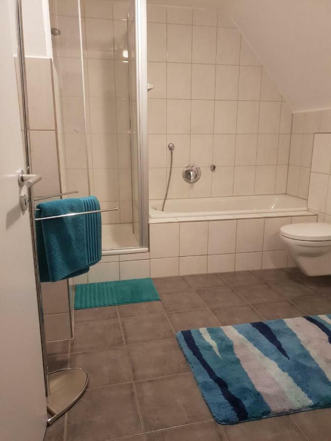 Gemuetliches Zimmer Mit Eigenem Bad/Wc/Kueche كاسيل المظهر الخارجي الصورة